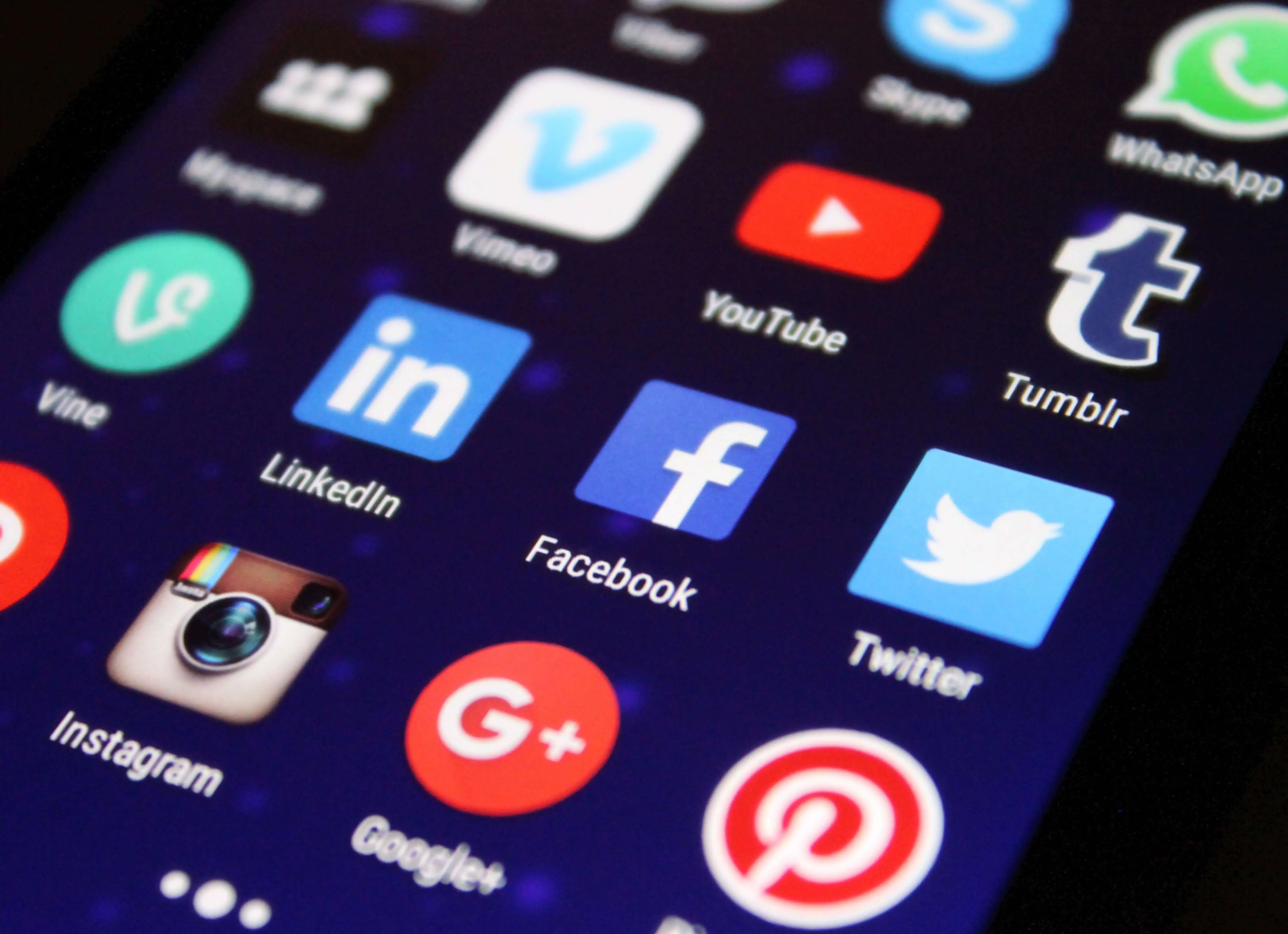 What Things Should Be Considered While Creating An Engaging  Social Media Campaign